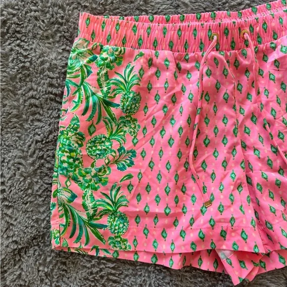 LILLY PULITZER  Women's Katia Mid Rise Shorts Size Large - Picture 15 of 15